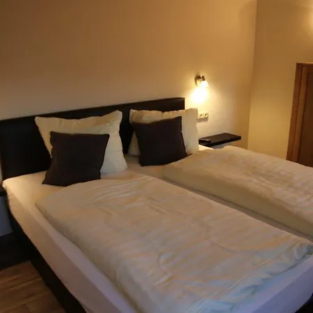 Kaiser's Weinland Hotel 3*