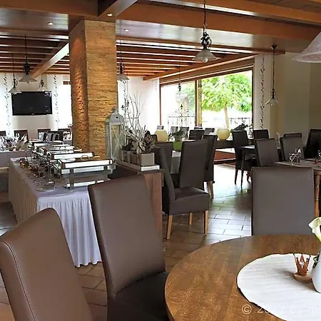 Kaiser's Weinland 3* Hammelburg