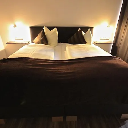 Hotel Kaiser's Weinland 3*