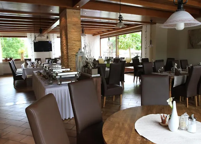 Kaiser's Weinland Hotel 3*